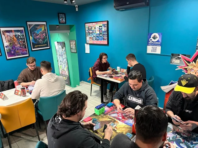 Card games in the blue-walled room at KRIT Ploiești
